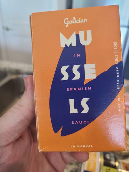 La Narval — Galician Mussels in Spanish Sauce