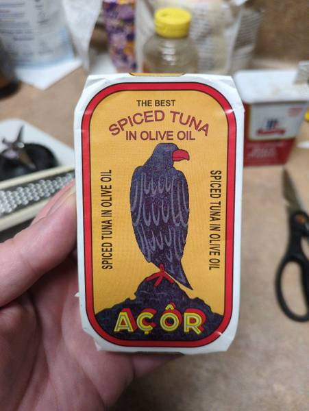 Açôr — Spiced Tuna in Olive Oil