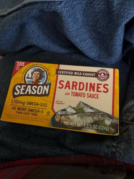 SEASON — Sardines in Tomato Sauce