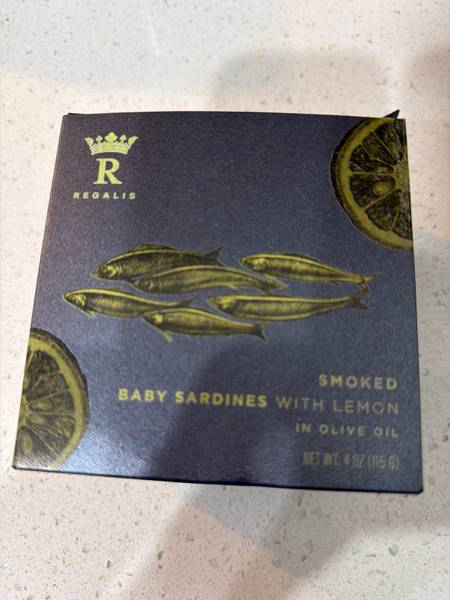 Regalis — Smoked Baby Sardines with Lemon in Olive Oil