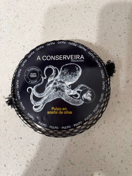A Conserveira — Octopus in Olive Oil