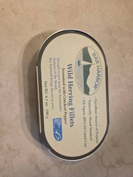 BAR HARBOR — WILD HERRING FILLETS SEASONED WITH CRACKED PEPPER