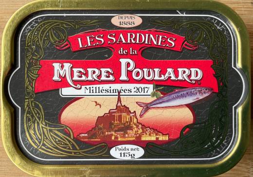 La Mère Poulard — les sardines de la mère Poulard